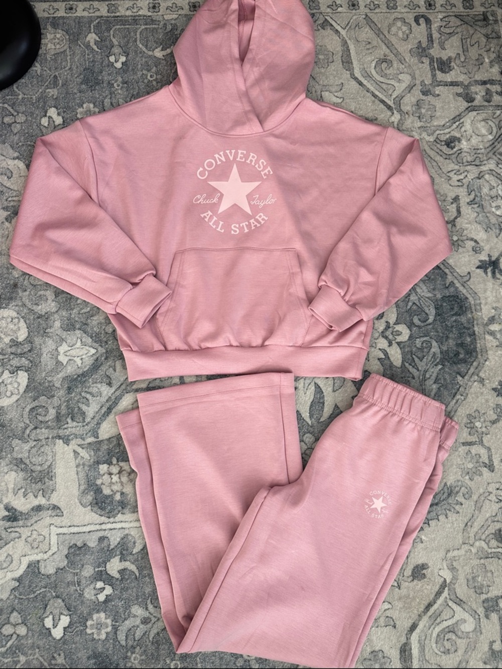 NWOT Converse Chuck Taylor All Star Hoodie & Pant Set Youth Size M 10/12